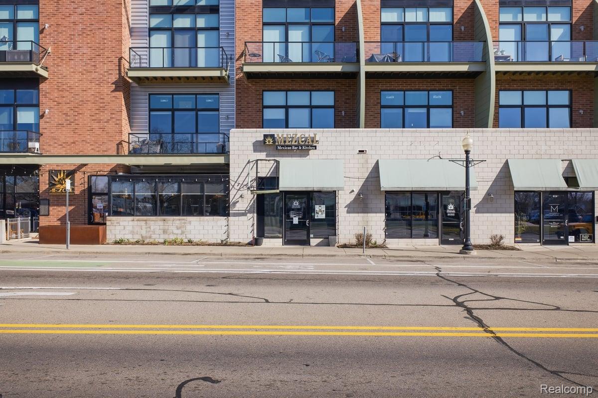 211 E 9 Mile Road 313