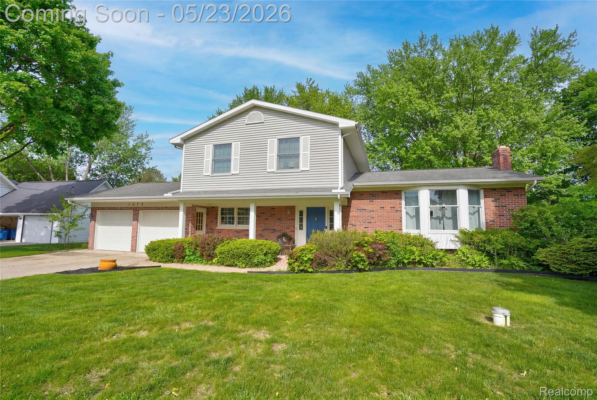 1070 Woodview Drive