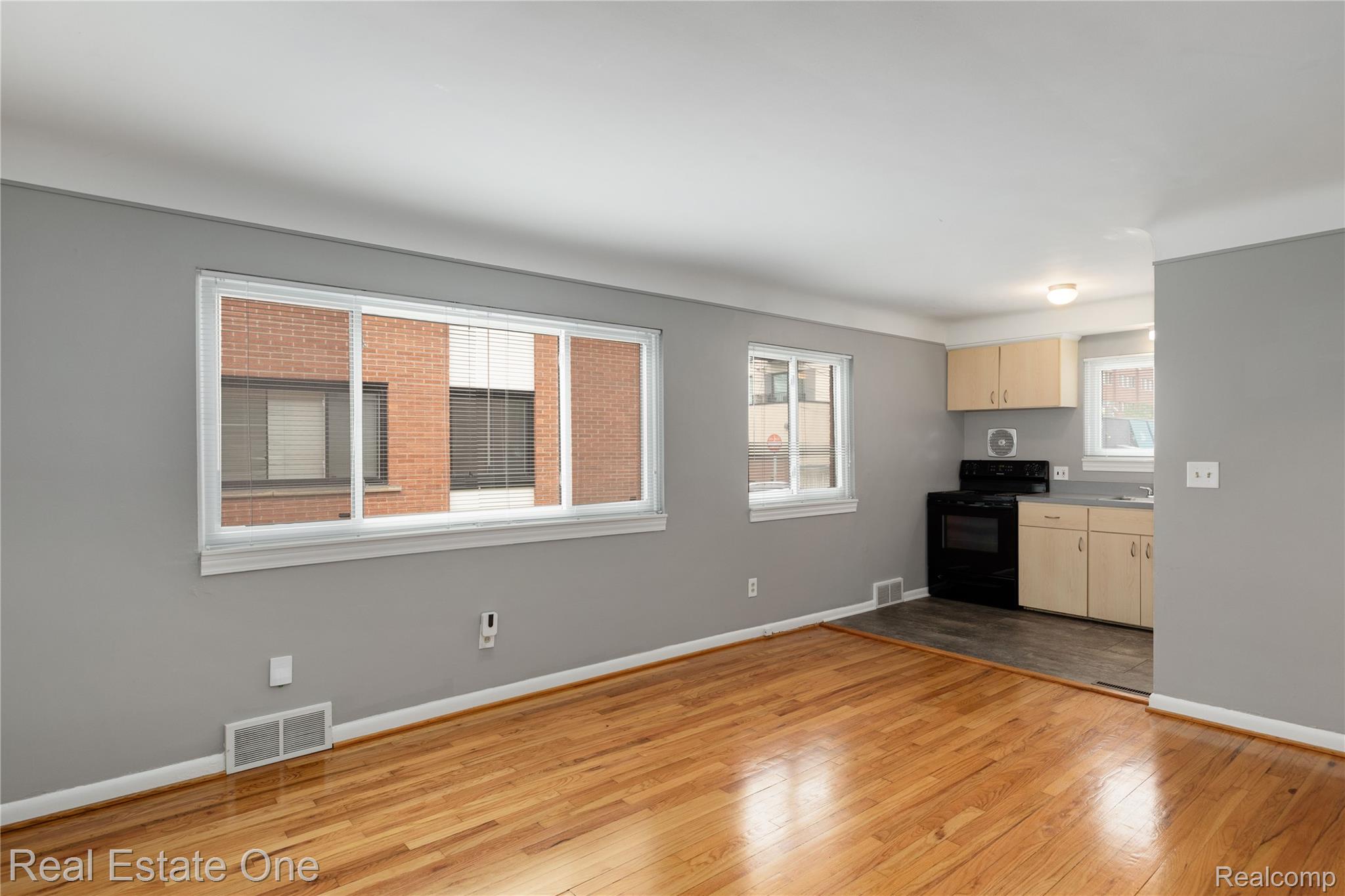 118 N Center Street Unit #2