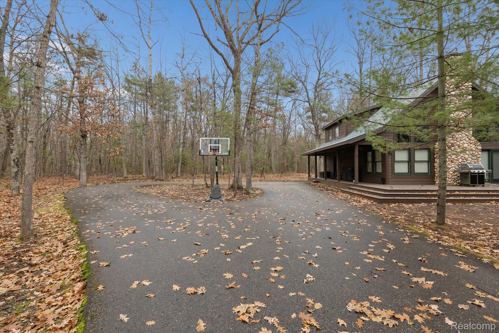 150 N East Mullett Lake Road