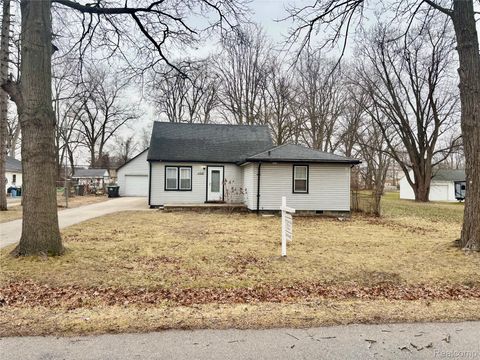 11216 Cape Cod Street Taylor City MI 48180