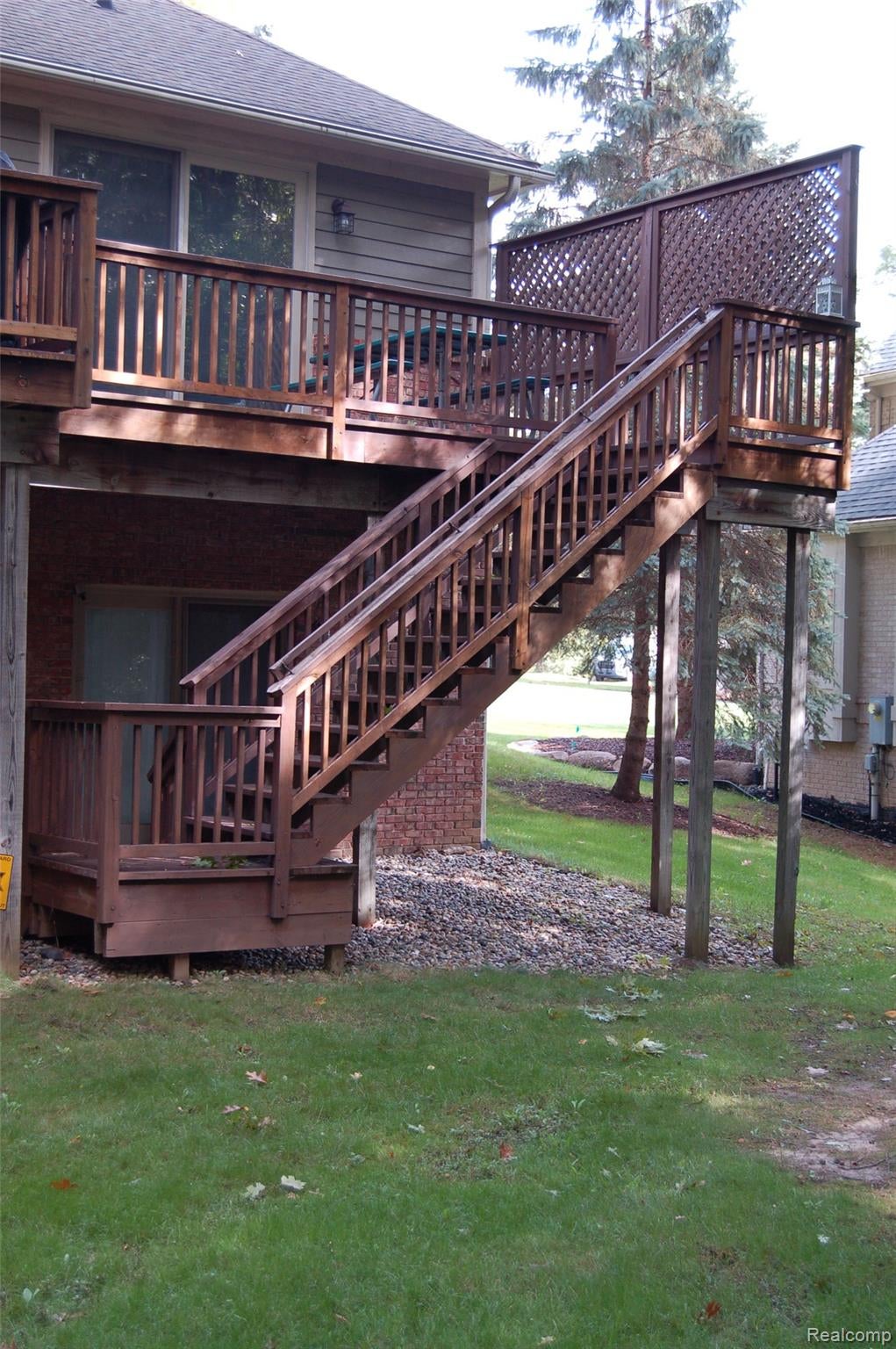 9843 Creekwood Trail