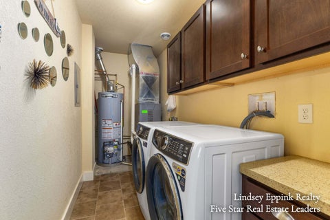 Tiny photo for 1023 Moreland Street, Grand Haven City, MI 49417 (MLS # 65026055731)