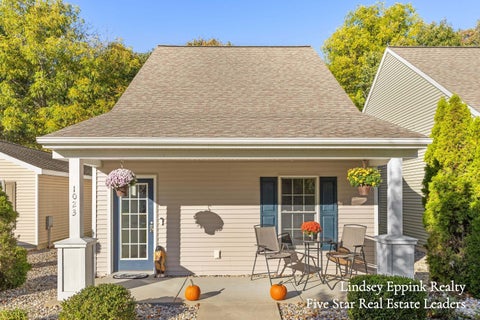 Photo of 1023 Moreland Street, Grand Haven City, MI 49417 (MLS # 65026055731)