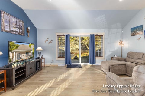 Tiny photo for 1023 Moreland Street, Grand Haven City, MI 49417 (MLS # 65026055731)