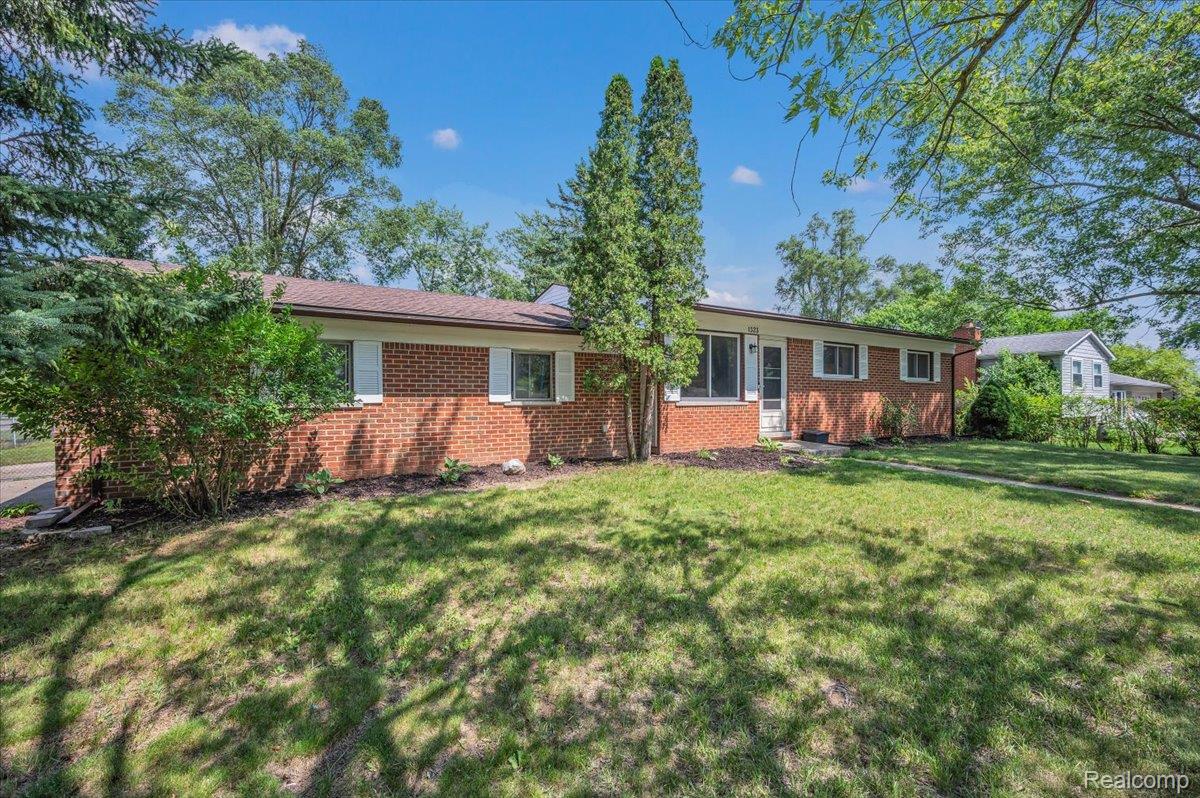 1323 Foreland Drive
