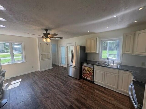 Tiny photo for 5910 Orchard Court, Lansing Charter Township, MI 48911 (MLS # 72026047497)