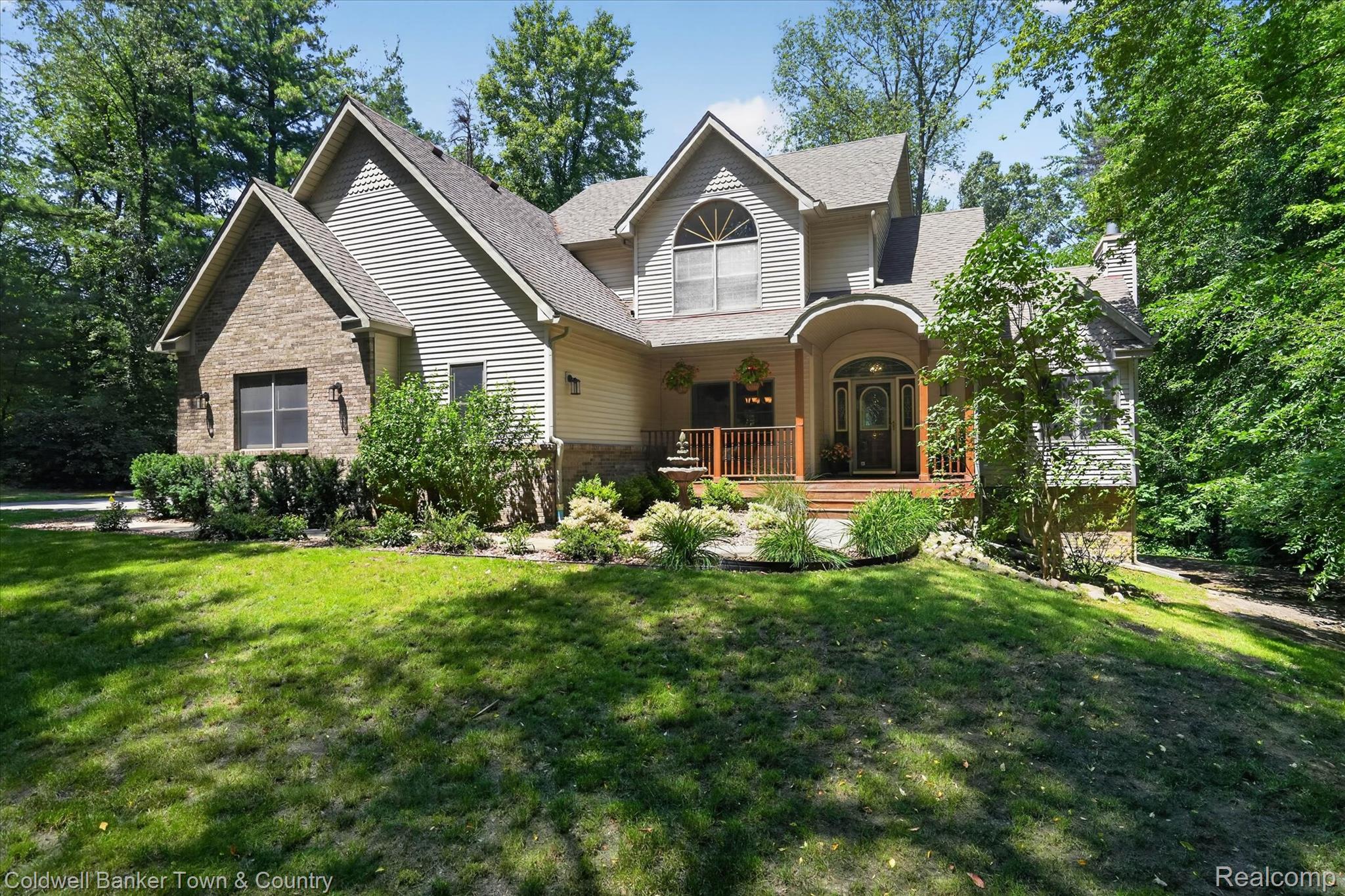 3217 Pineview Trail