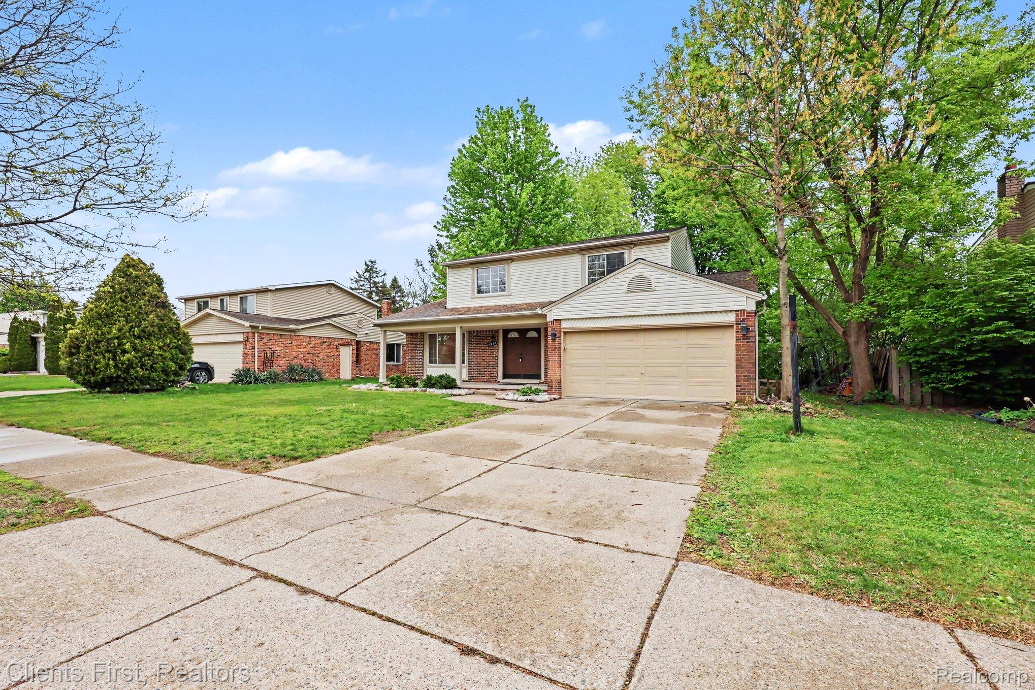 3776 Highland Drive