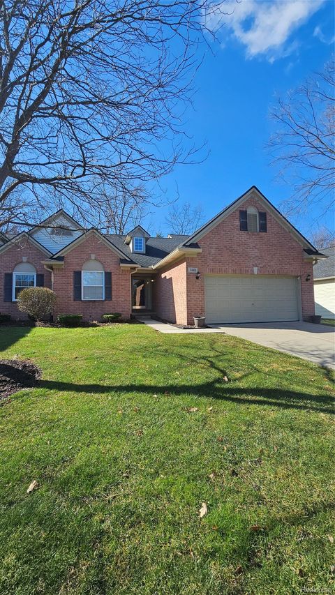 3449 Dewdrop Lane Howell City MI 48843