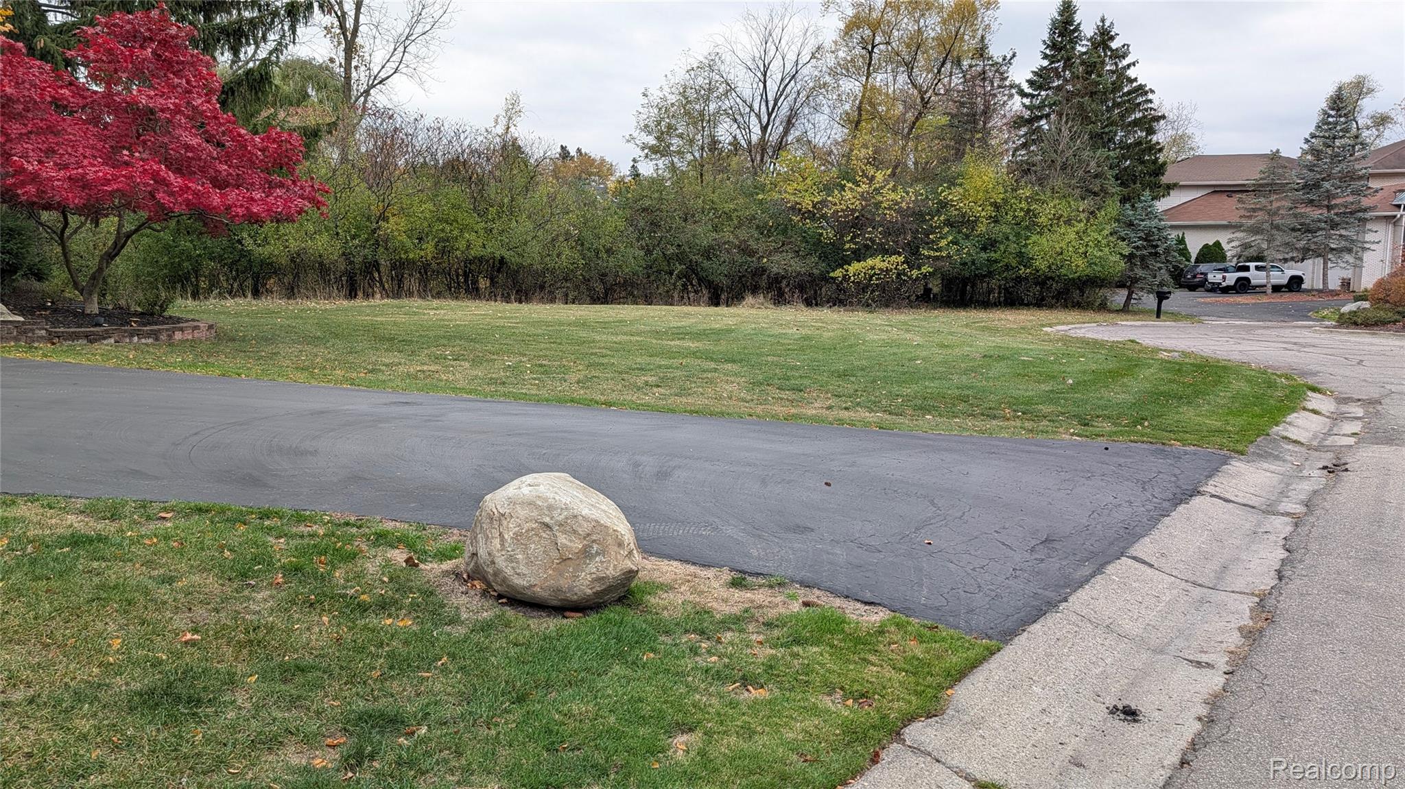 1733 N Morningside Way Drive