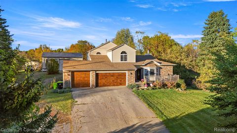 10105 Gordon Road Fenton City MI 48430
