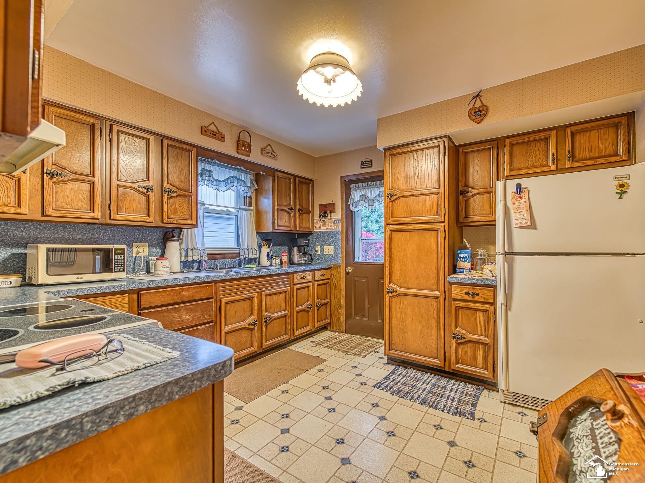 138 W Madison Street