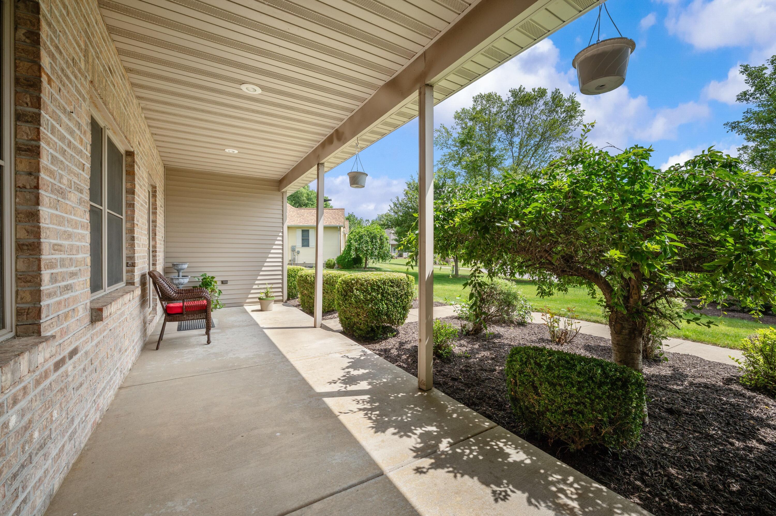 4823 Pleasant Meadow Circle