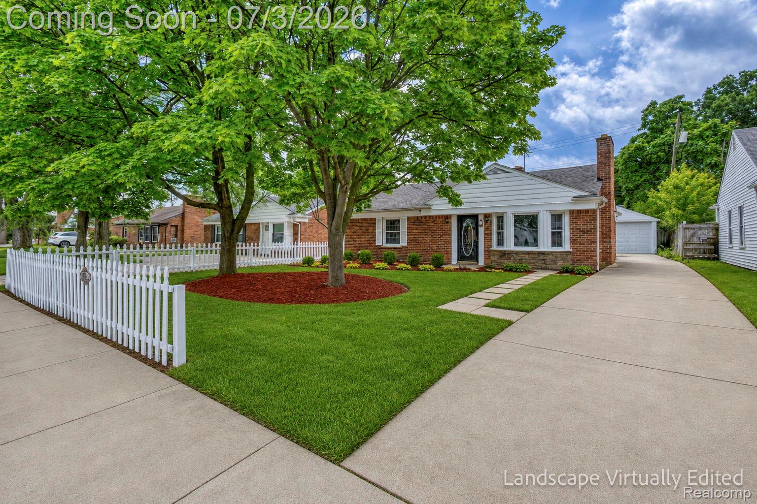 4335 W 14 Mile Road