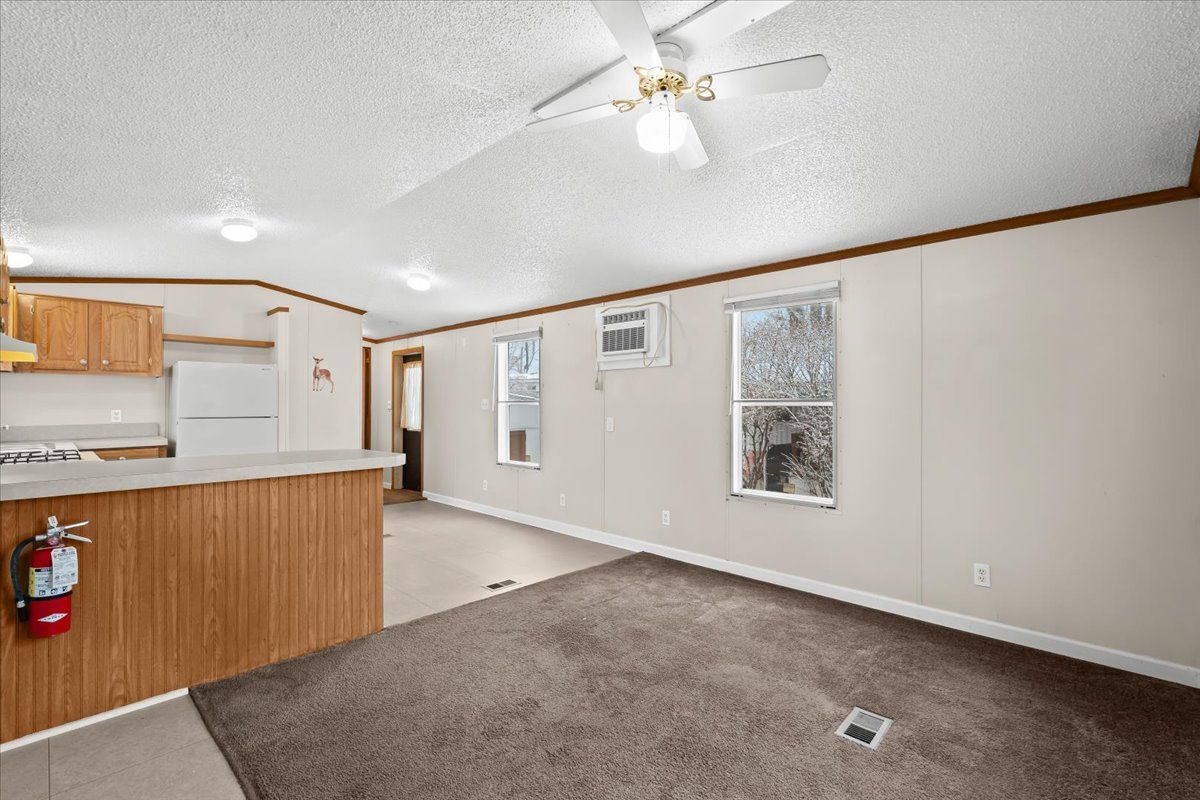 22600 MIDDLEBELT Road, Lot A-27