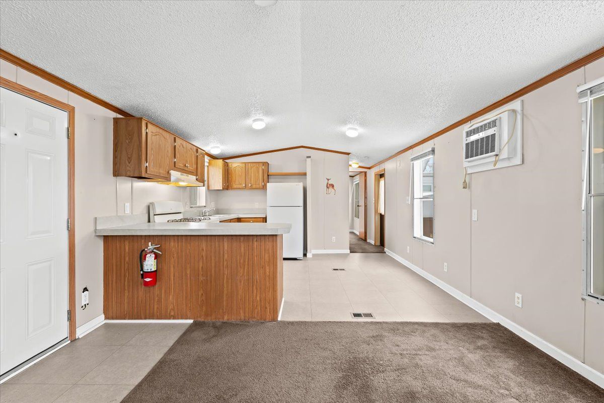 22600 MIDDLEBELT Road, Lot A-27