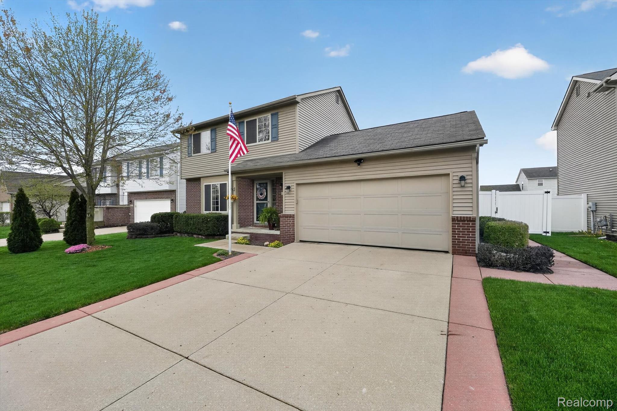 299 Dundee Ridge Drive