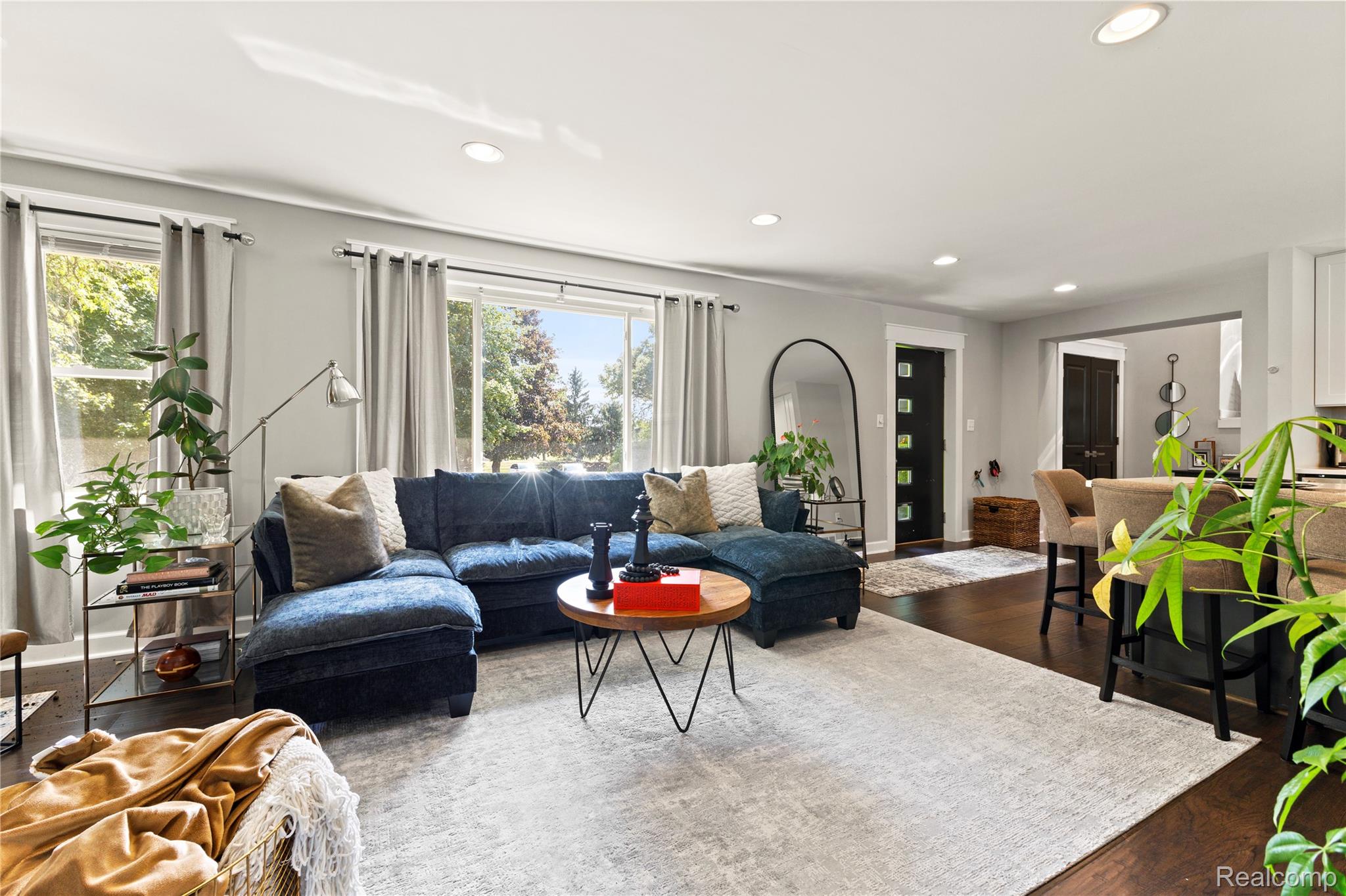 1906 Indianwood Road