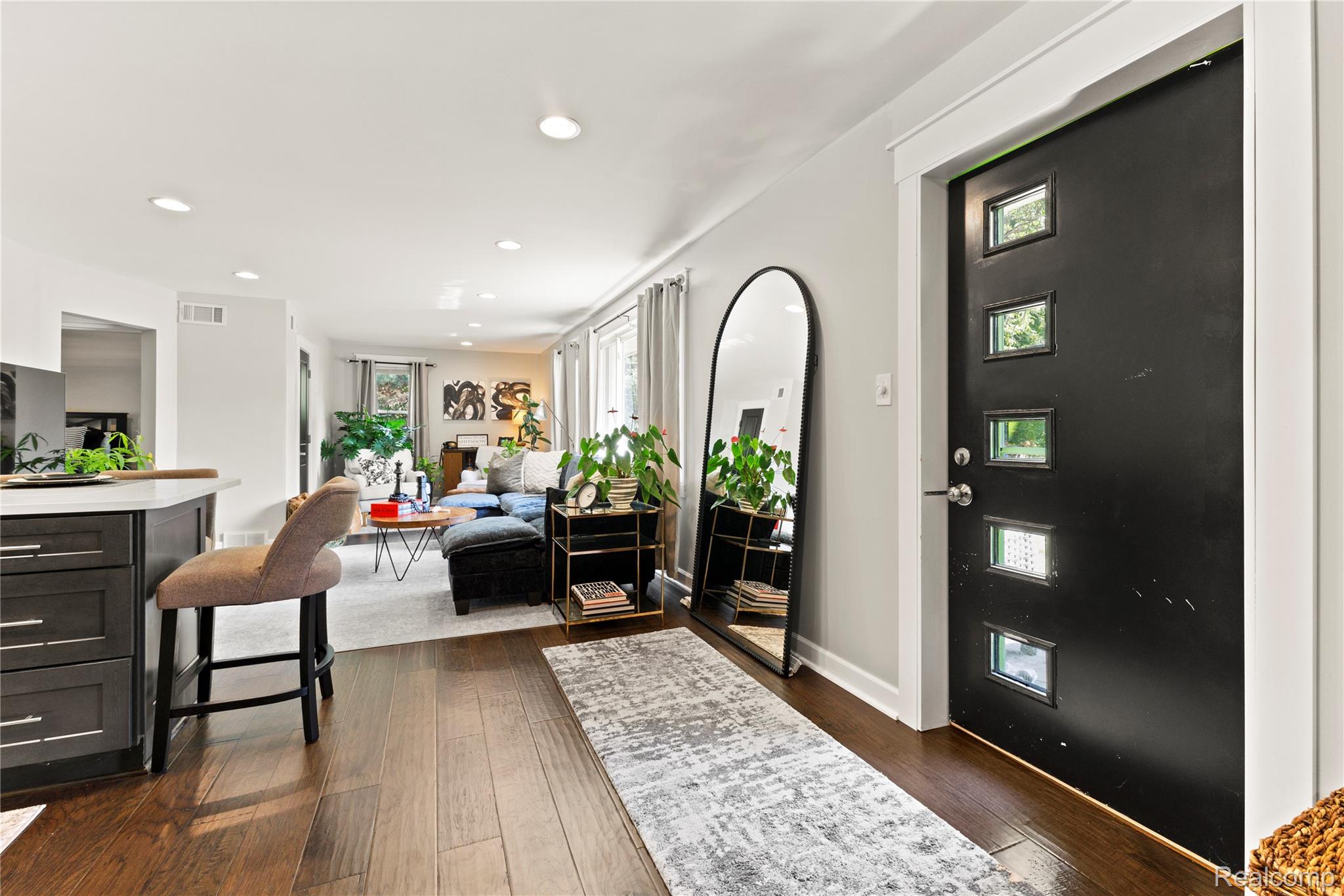 1906 Indianwood Road