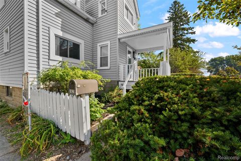 Tiny photo for 1629 E Elza Avenue, Hazel Park City, MI 48030 (MLS # 20261021827)