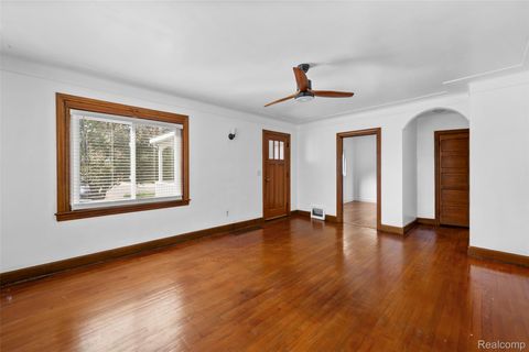 Tiny photo for 1629 E Elza Avenue, Hazel Park City, MI 48030 (MLS # 20261021827)