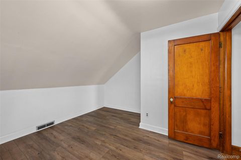 Tiny photo for 1629 E Elza Avenue, Hazel Park City, MI 48030 (MLS # 20261021827)