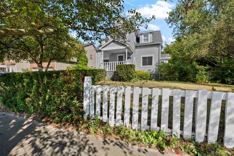 Tiny photo for 1629 E Elza Avenue, Hazel Park City, MI 48030 (MLS # 20261021827)