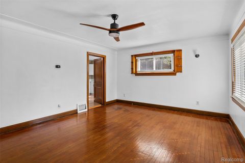 Tiny photo for 1629 E Elza Avenue, Hazel Park City, MI 48030 (MLS # 20261021827)