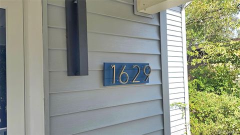 Tiny photo for 1629 E Elza Avenue, Hazel Park City, MI 48030 (MLS # 20261021827)