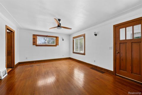 Tiny photo for 1629 E Elza Avenue, Hazel Park City, MI 48030 (MLS # 20261021827)