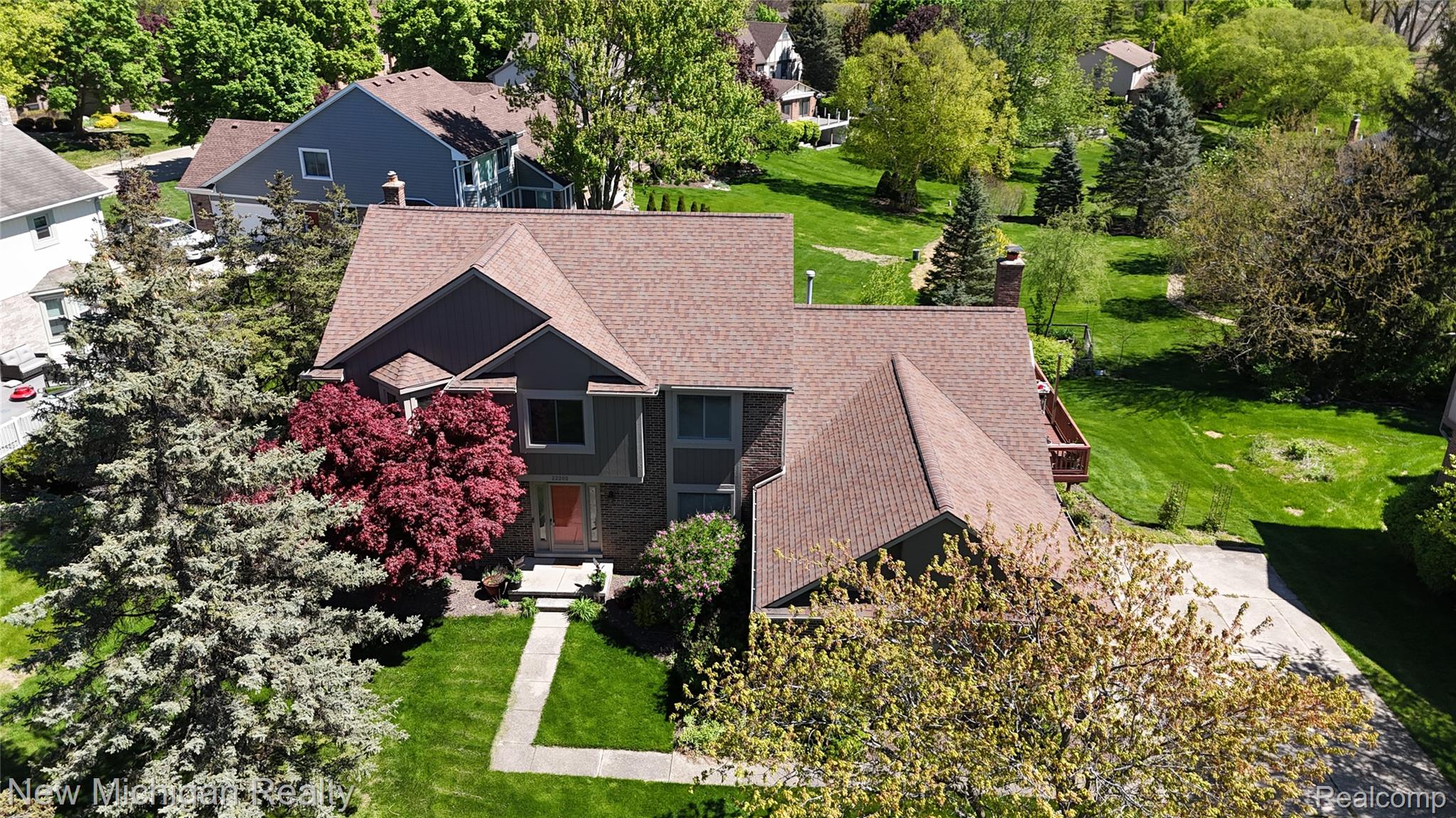 22200 Heatheridge