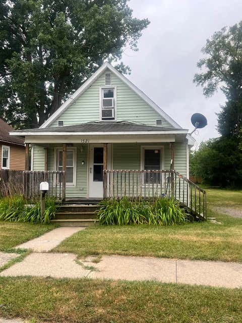 Photo of 1521 Stanley Street, Saginaw City, MI 48602 (MLS # 61050216964)