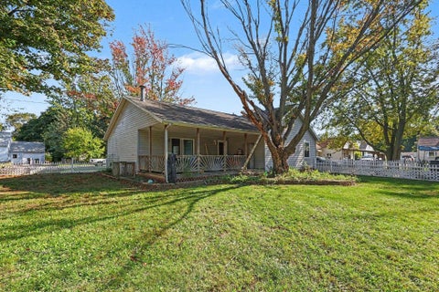 Tiny photo for 1283 Graf Street, Muskegon Charter Township, MI 49442 (MLS # 61050224746)