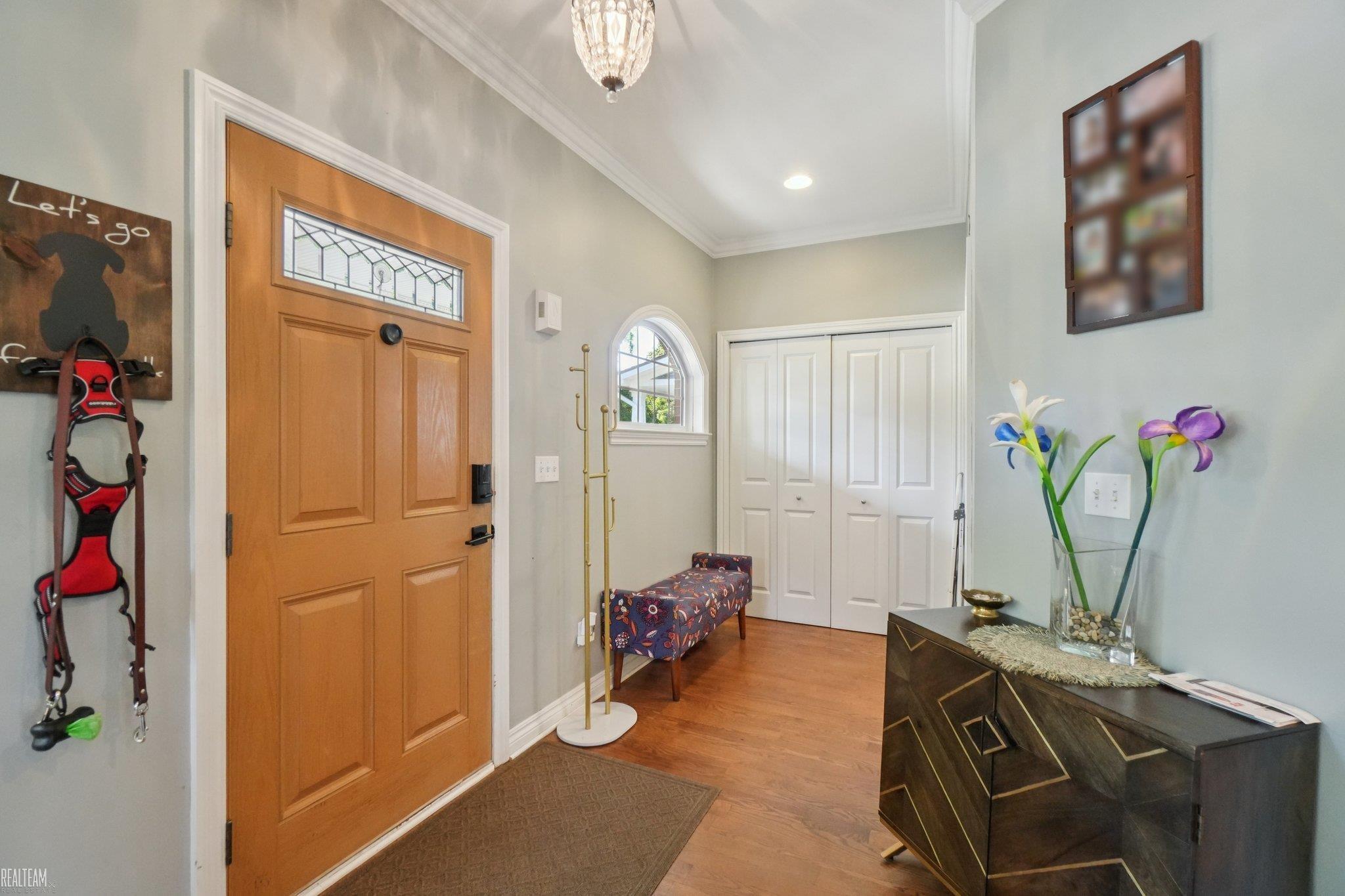 816 Royal Avenue