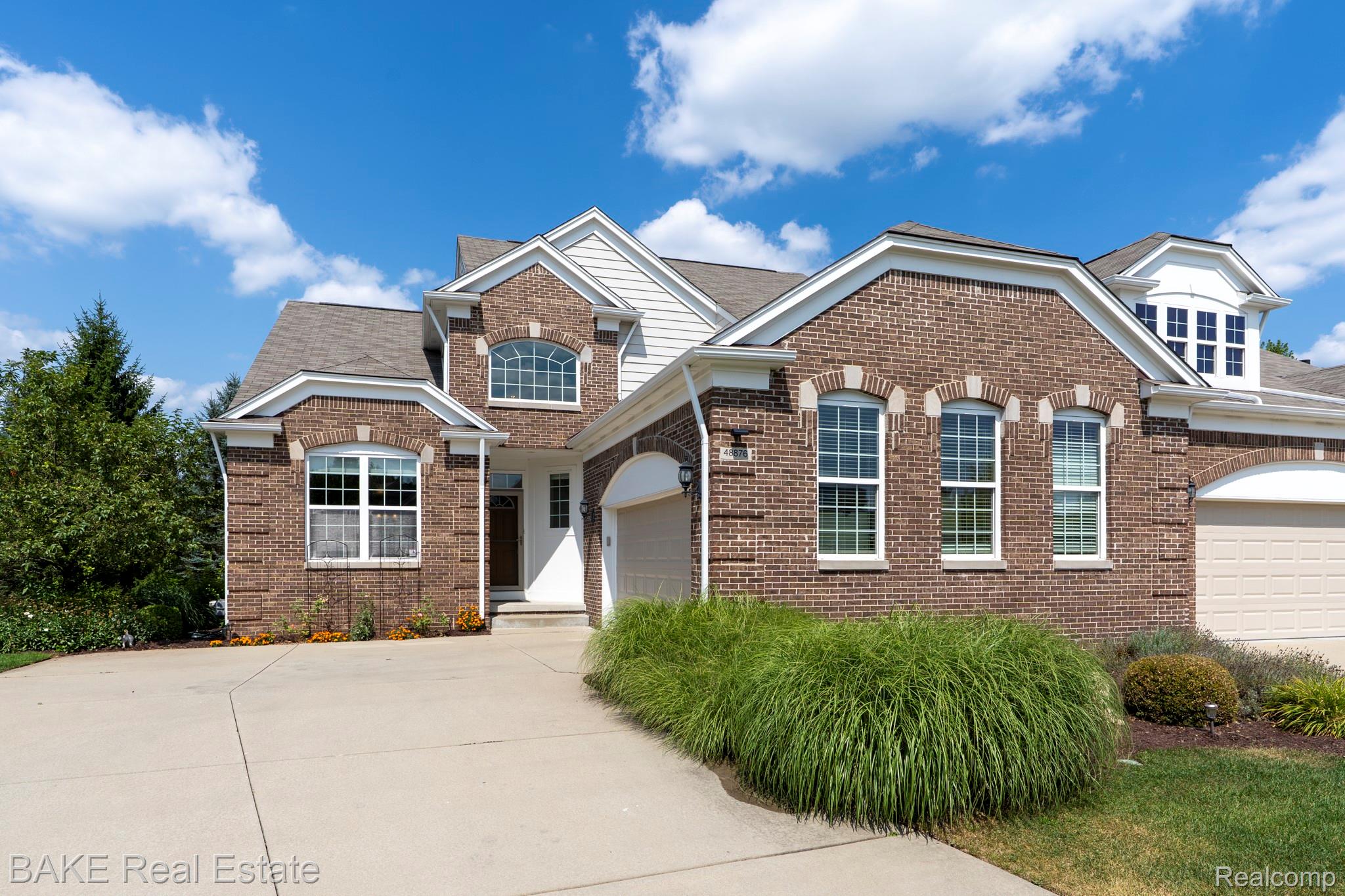 48876 Rainbow Lane N