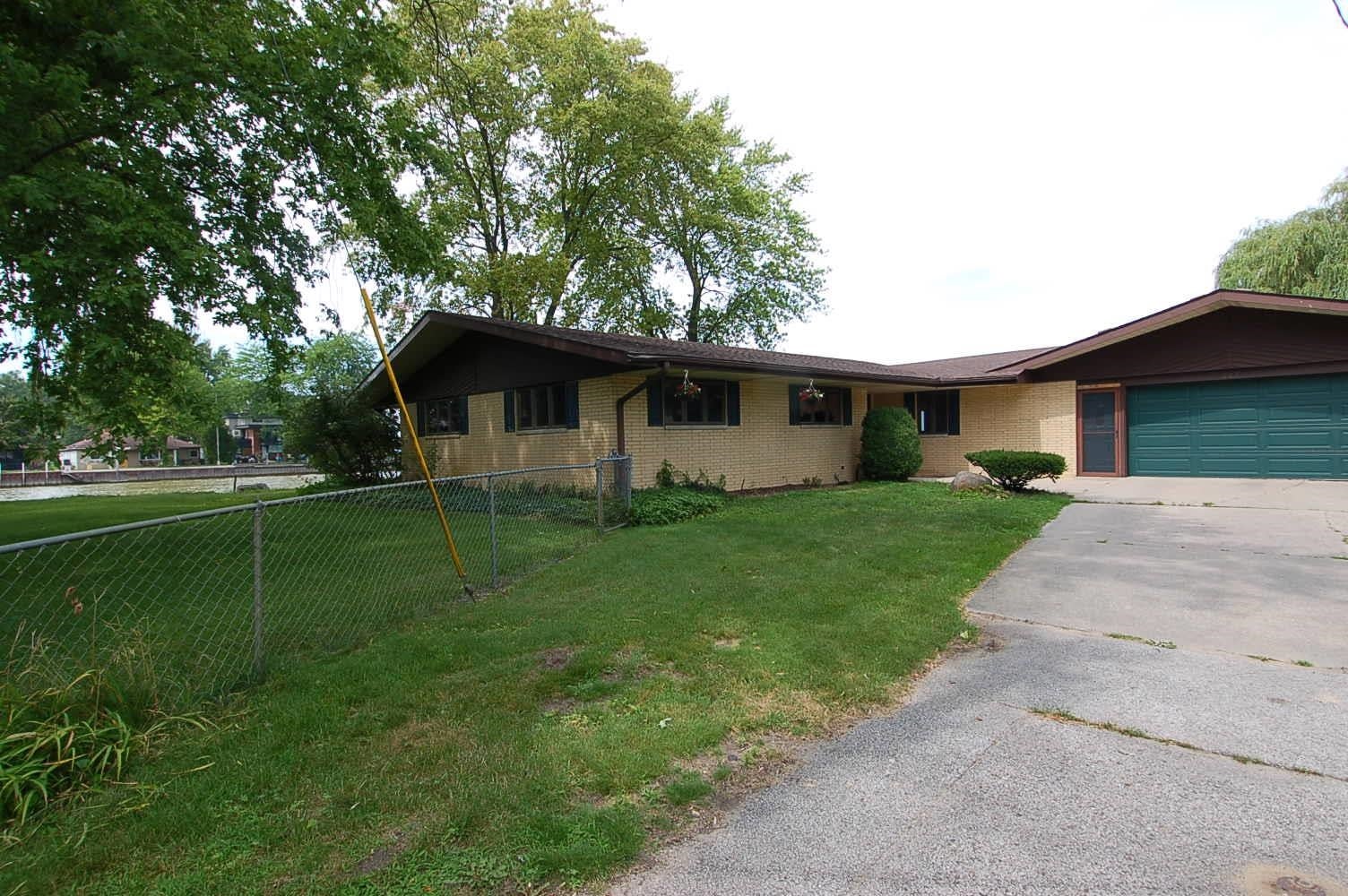227 Bayside Drive