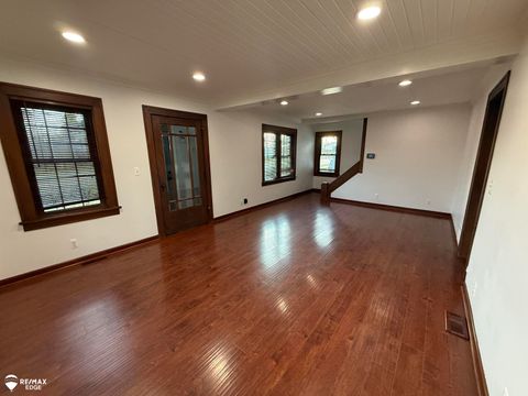 Tiny photo for 2037 E Grand Blanc Road, Grand Blanc Charter Township, MI 48439 (MLS # 5050201471)