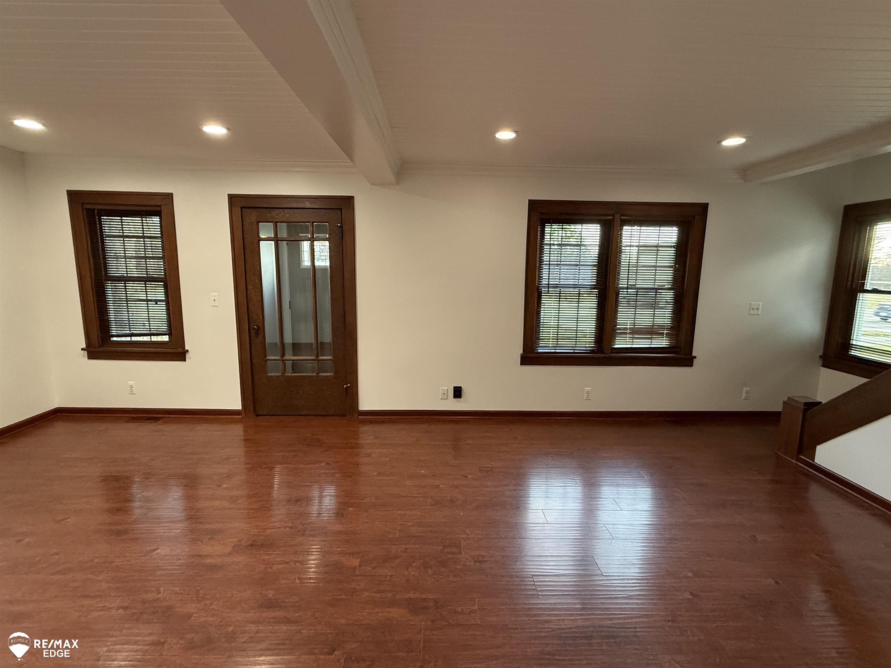 2037 E Grand Blanc Road