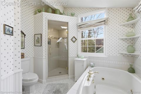 Tiny photo for 926 Abbey Street, Birmingham City, MI 48009 (MLS # 20261021585)