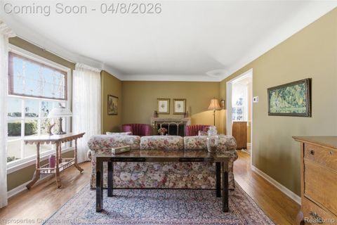 Tiny photo for 926 Abbey Street, Birmingham City, MI 48009 (MLS # 20261021585)