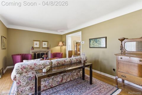 Tiny photo for 926 Abbey Street, Birmingham City, MI 48009 (MLS # 20261021585)