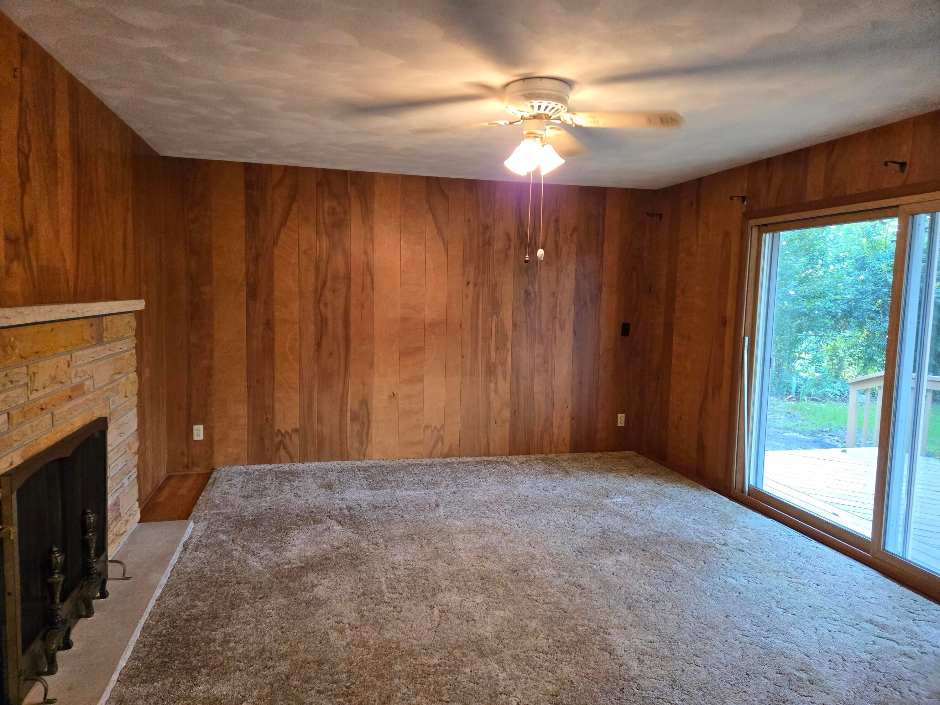 1970 S Valleyview Drive