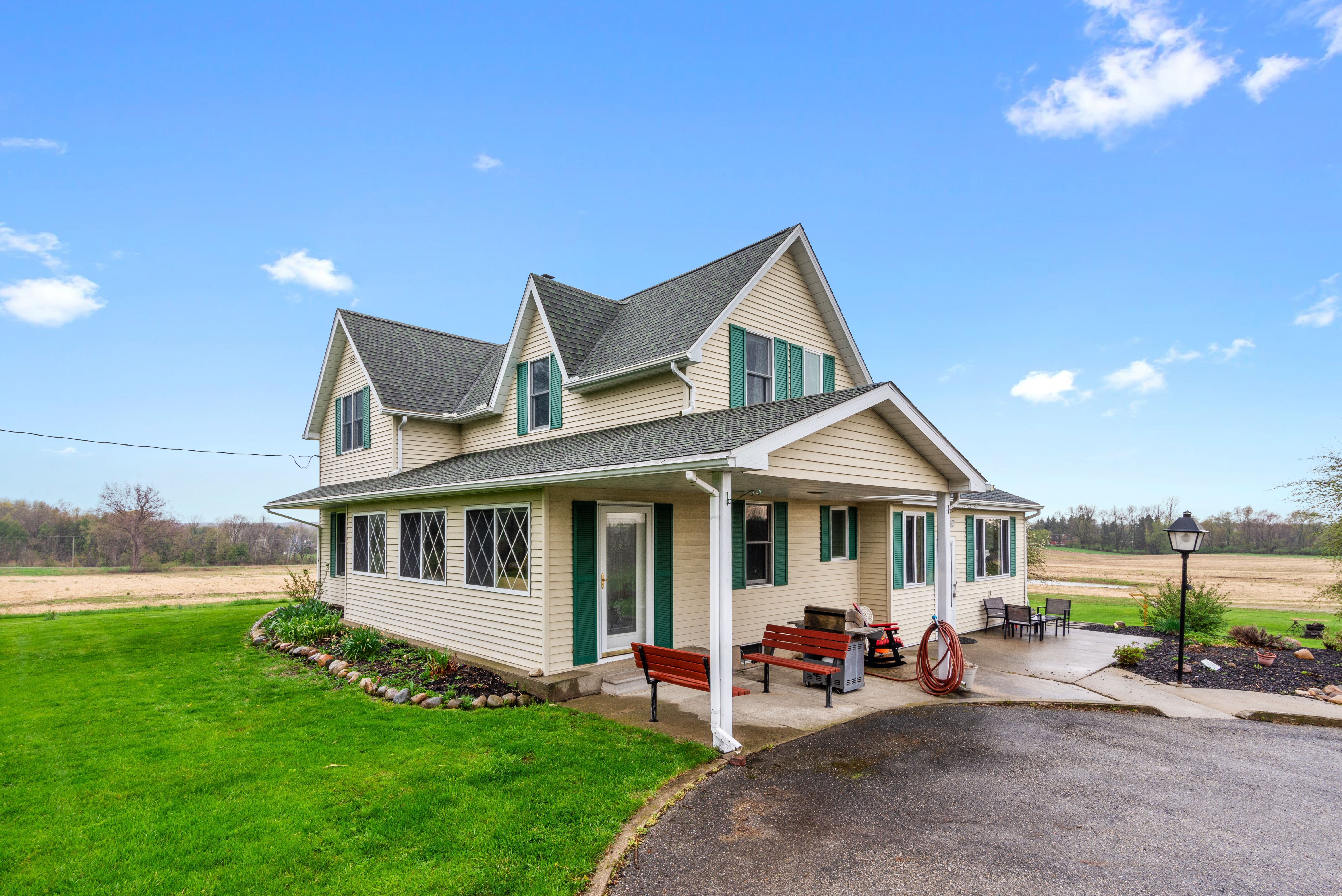 4575 VAN DYKE Road