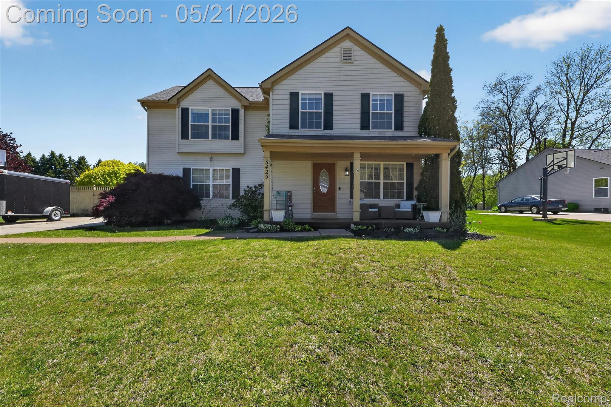 5425 Blossom Lane