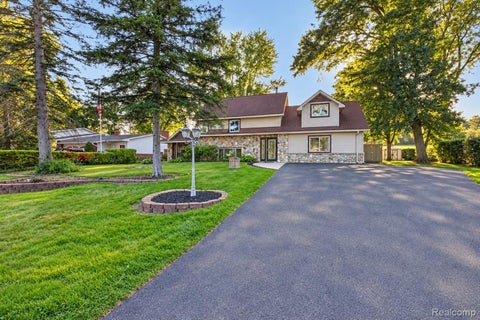 Photo for 1155 Dolane Boulevard