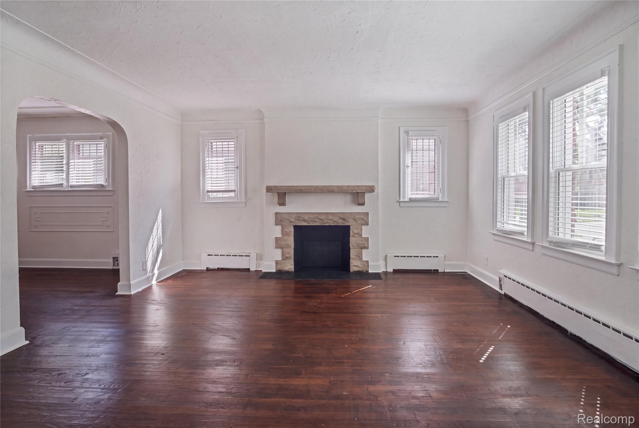 16570 Princeton