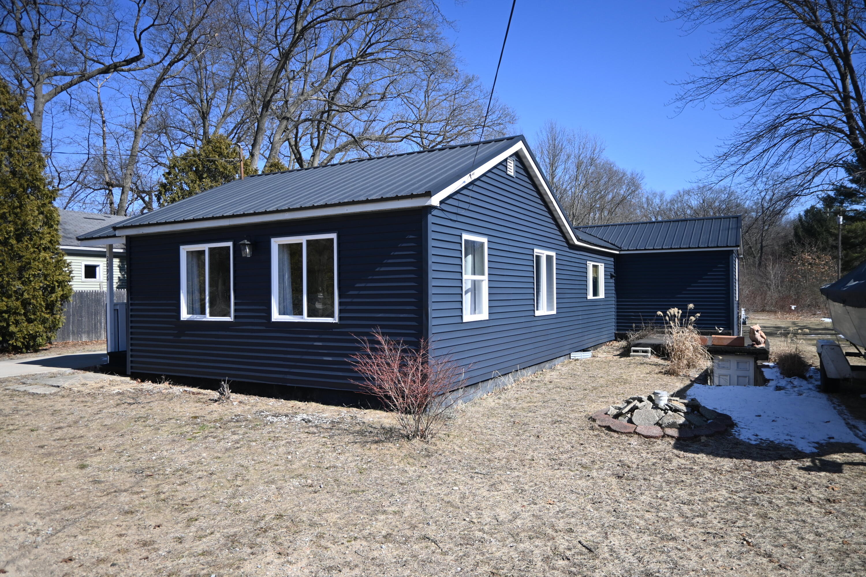 2096 S Mill Iron Road