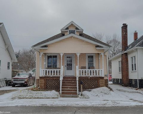 918 Vanderburgh Place Port Huron City MI 48060