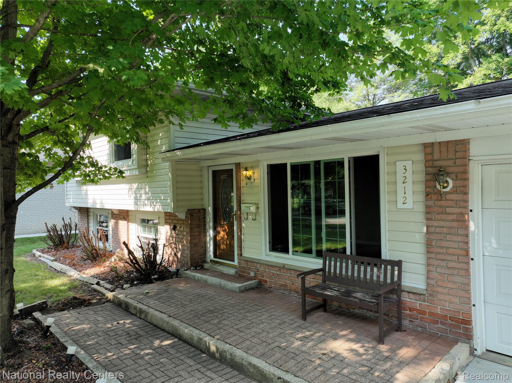 3212 Lockridge Drive